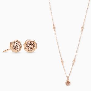 Kendra Scott Nola Rose Gold Studs & Necklace Set